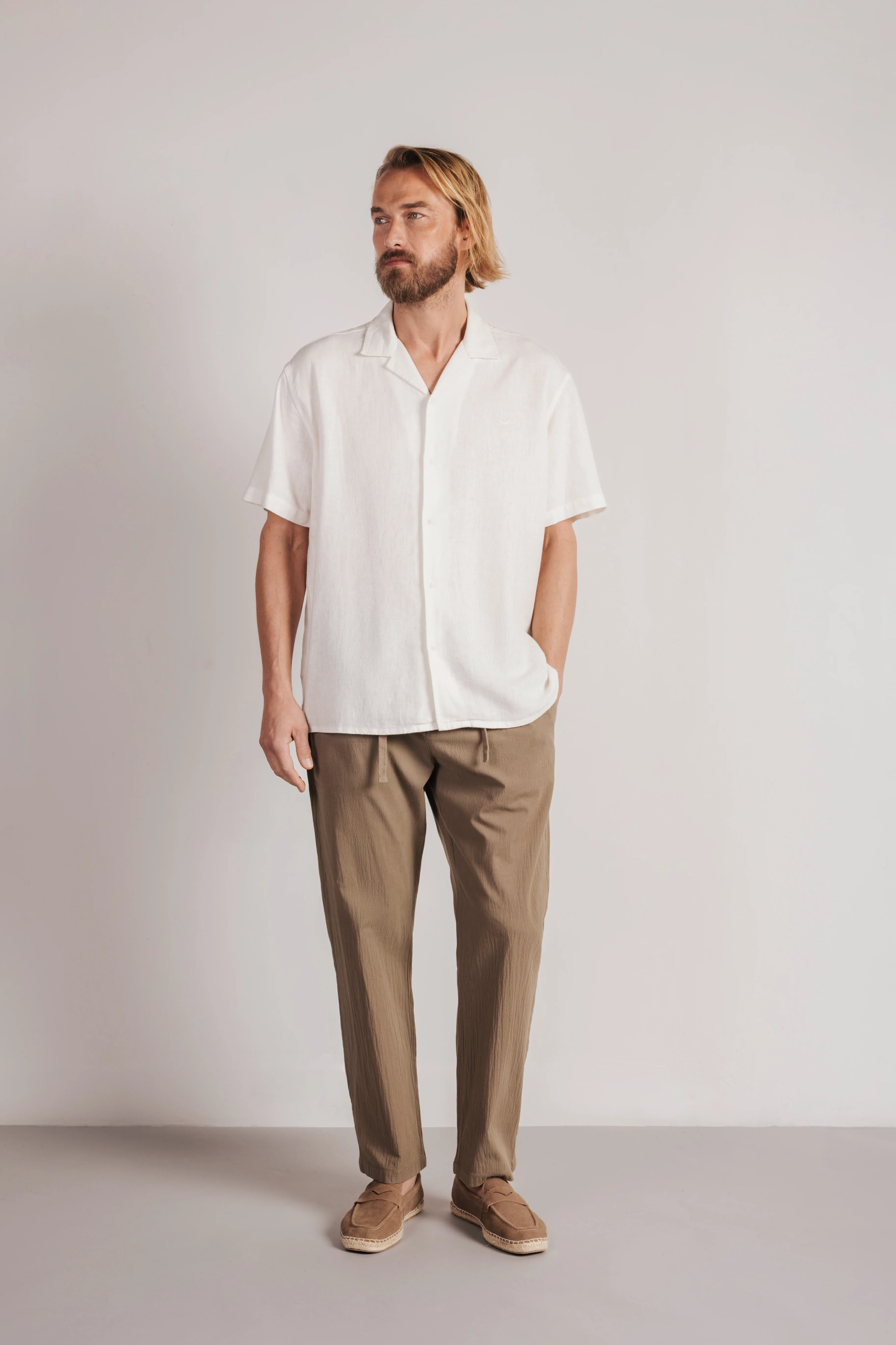 Camisa lino manga corta - Image 3