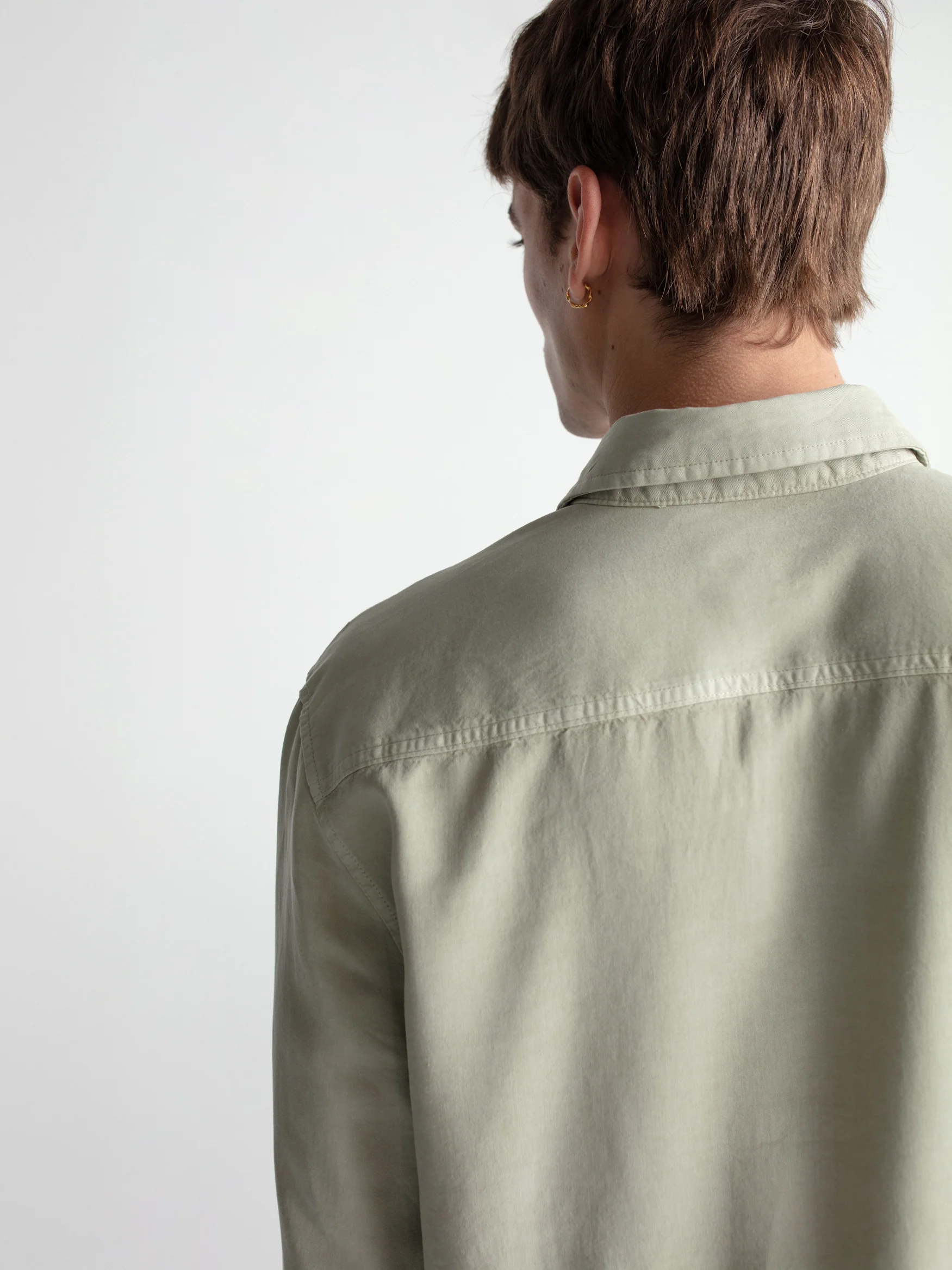 Camisa regular fit fluida - Image 6