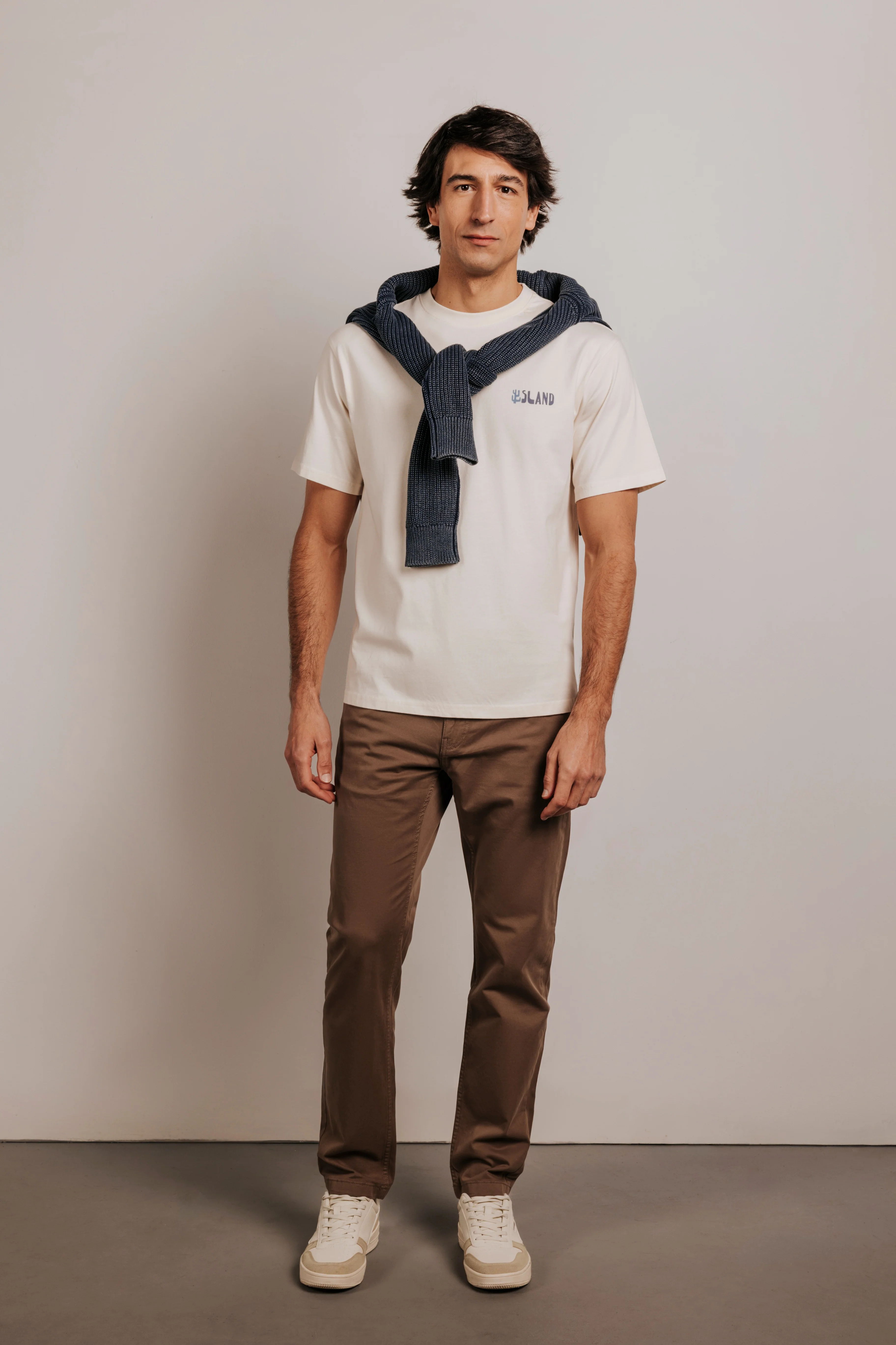 Camiseta confort 'Island' - Image 3