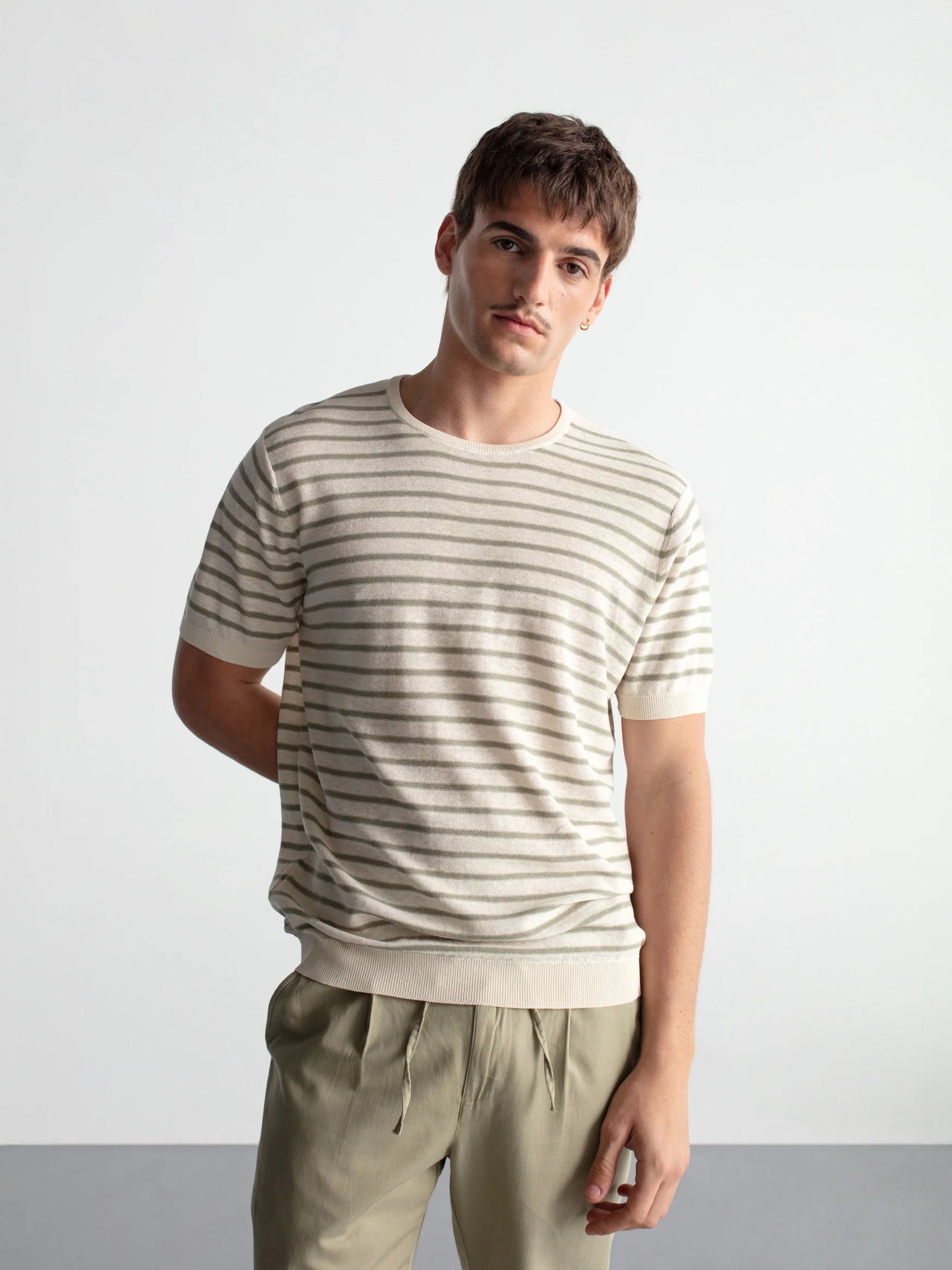 Camiseta con lino rayas
