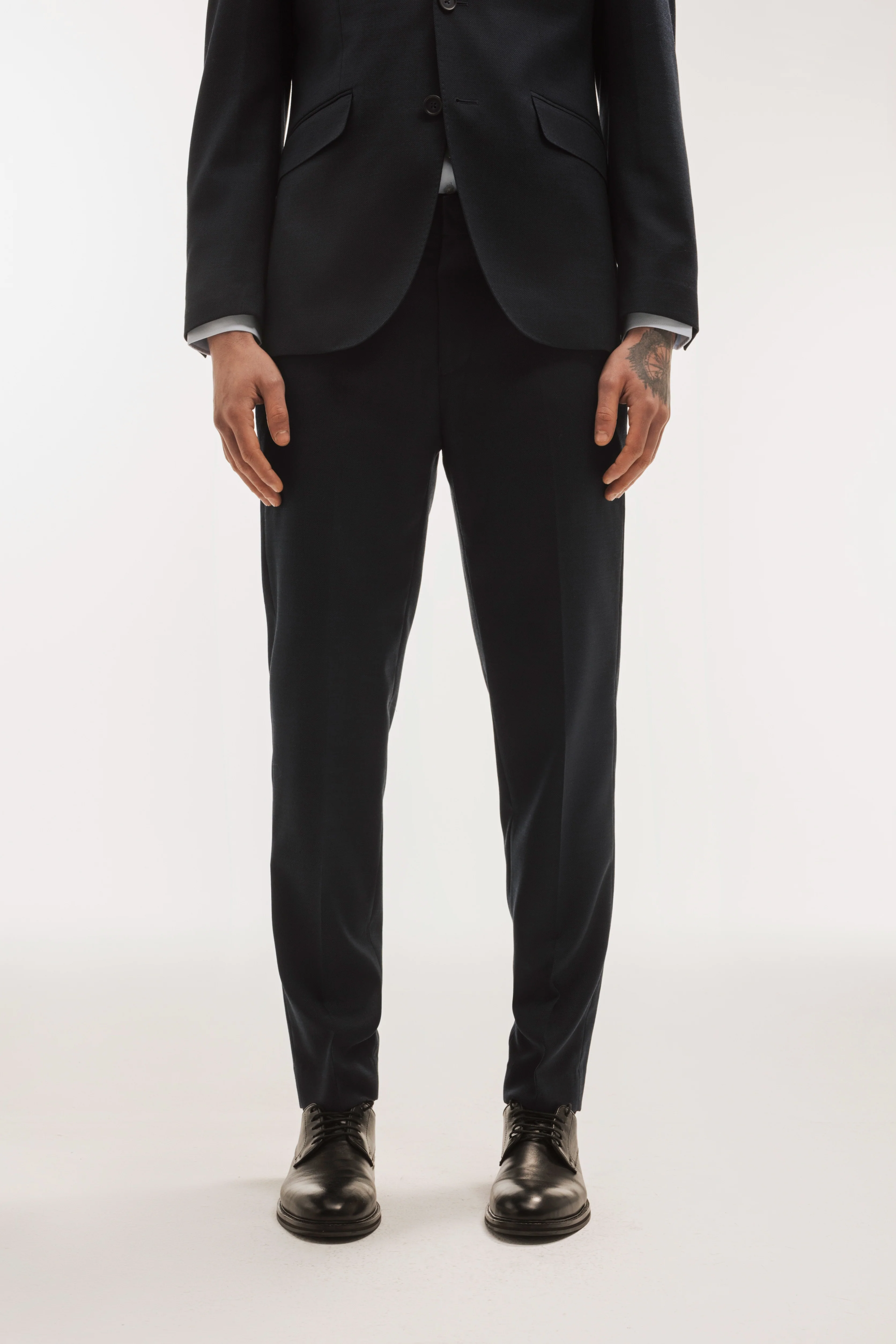 Pantalón traje lana slim fit falso liso - Image 4